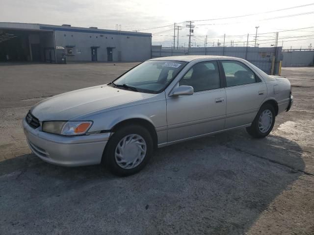 2000 Toyota Camry CE