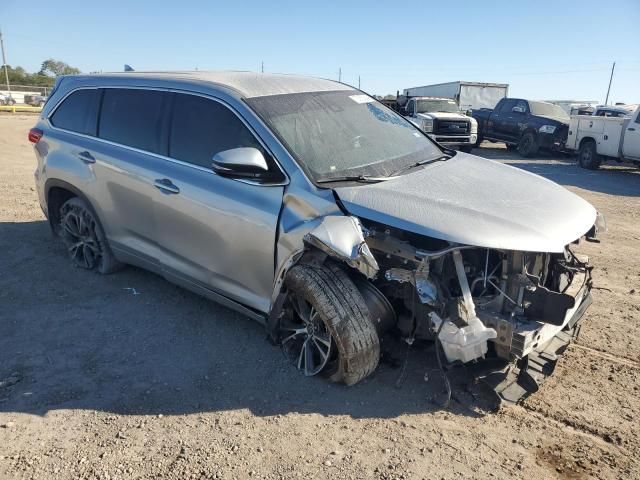 2018 Toyota Highlander LE