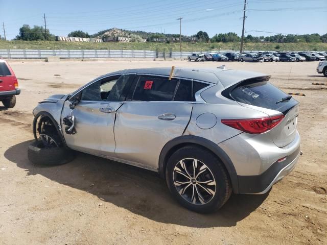 2017 Infiniti QX30 Base