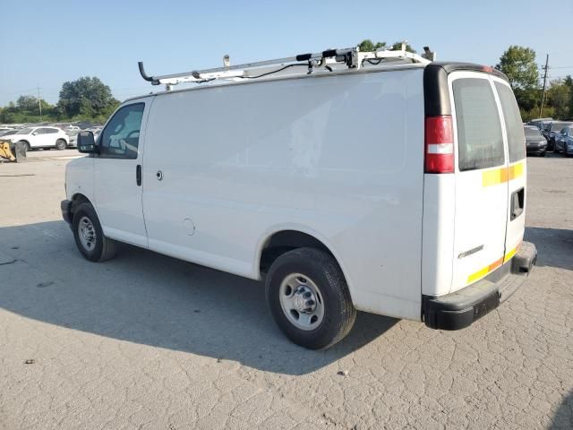 2018 Chevrolet Express G2500