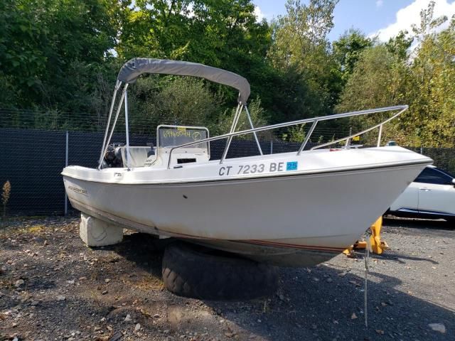 2001 Aquasport Boat