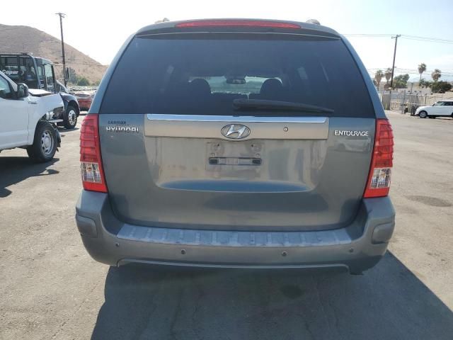 2007 Hyundai Entourage GLS