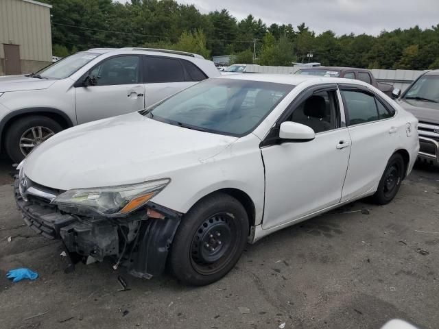 2015 Toyota Camry Hybrid