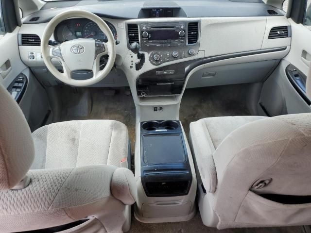 2012 Toyota Sienna LE