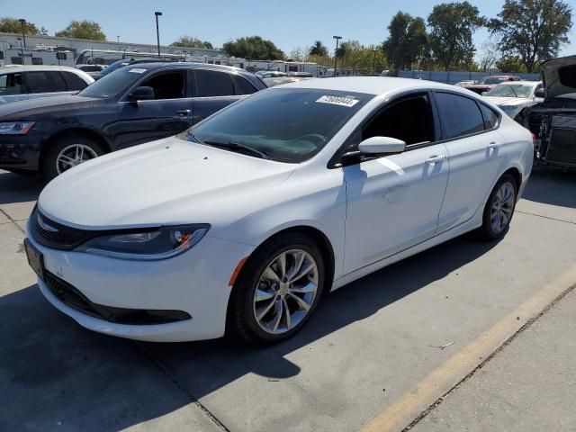 2015 Chrysler 200 S