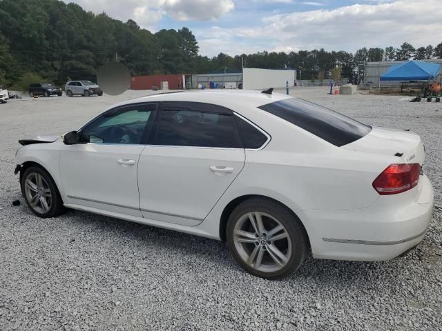 2013 Volkswagen Passat SEL