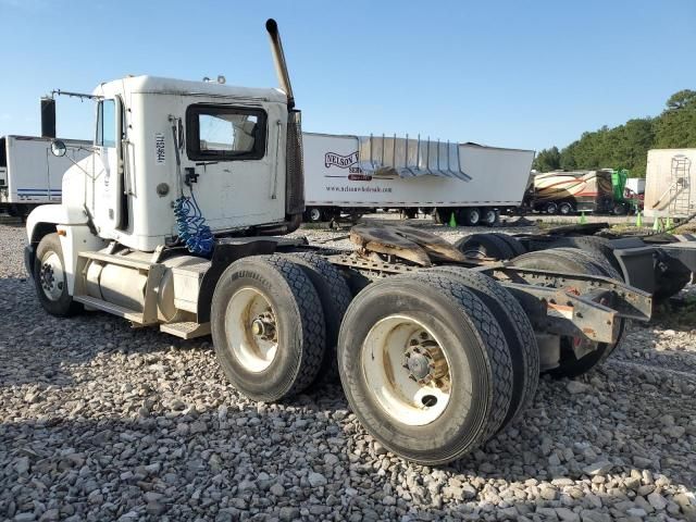 1995 Freightliner Conventional FLD120