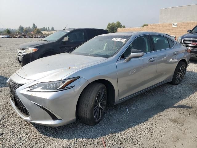 2023 Lexus ES 300H Base