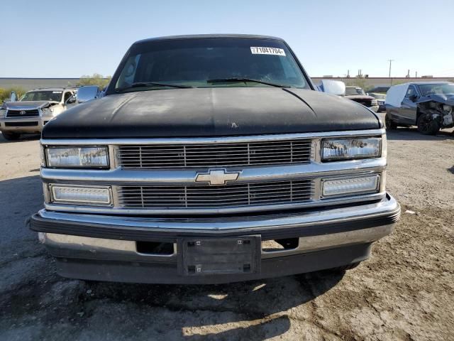 1999 Chevrolet Suburban C1500