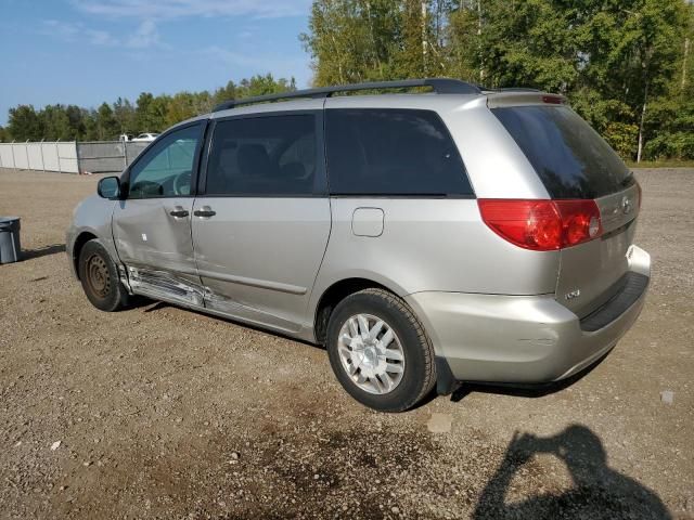 2010 Toyota Sienna CE