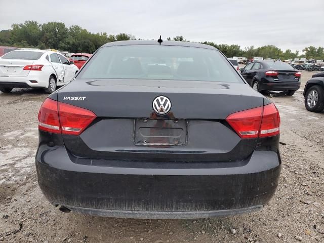 2013 Volkswagen Passat S