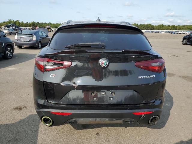 2018 Alfa Romeo Stelvio TI Sport