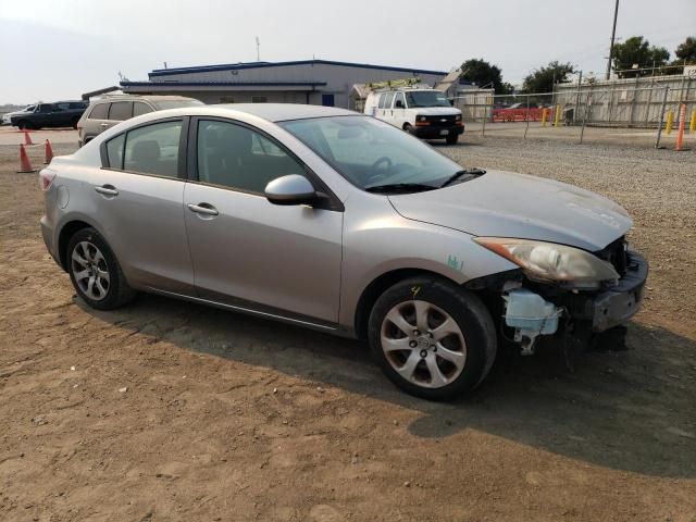 2013 Mazda 3 I