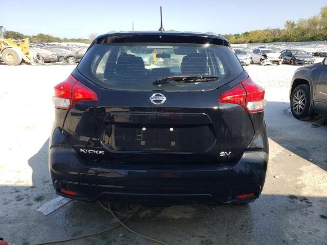 2019 Nissan Kicks S