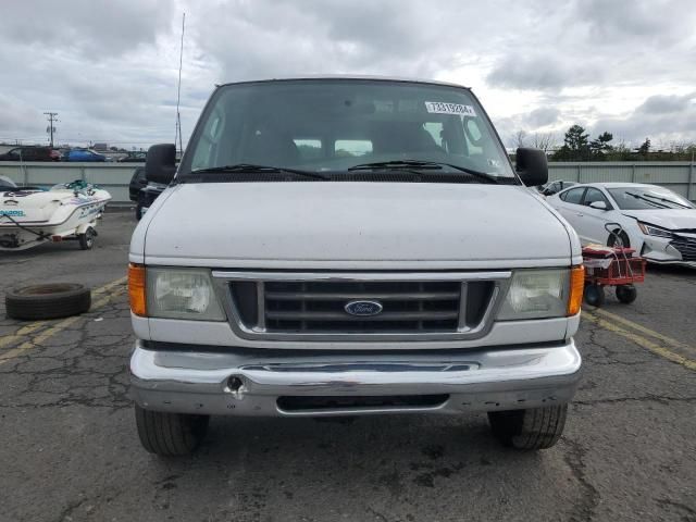 2006 Ford Econoline E350 Super Duty Wagon