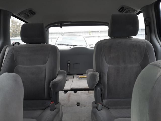 2006 Toyota Sienna CE