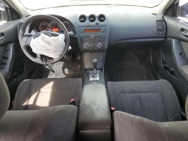 2011 Nissan Altima Base