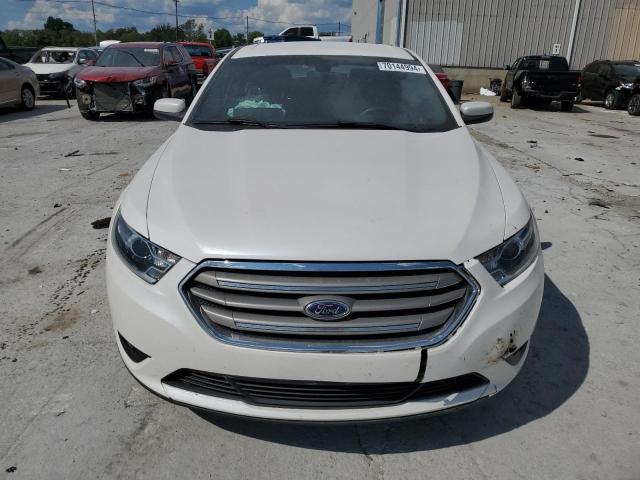 2018 Ford Taurus SEL