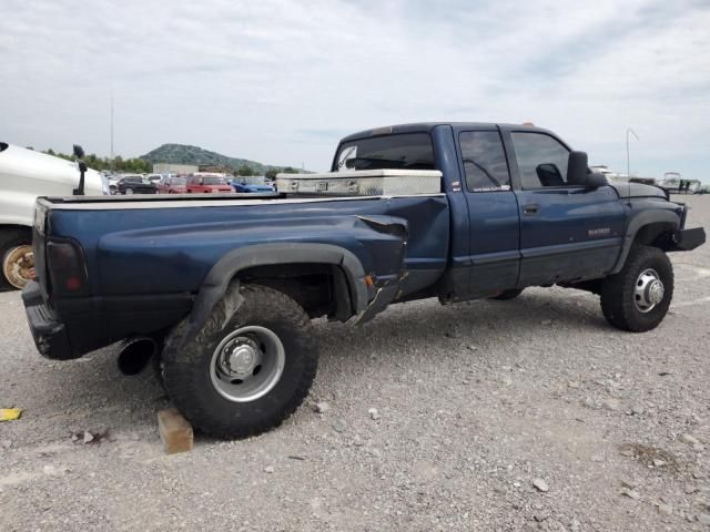 2000 Dodge RAM 3500