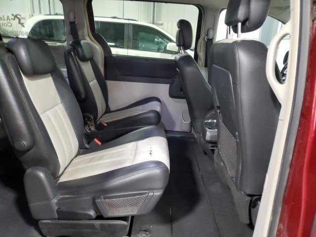 2010 Chrysler Town & Country Touring Plus