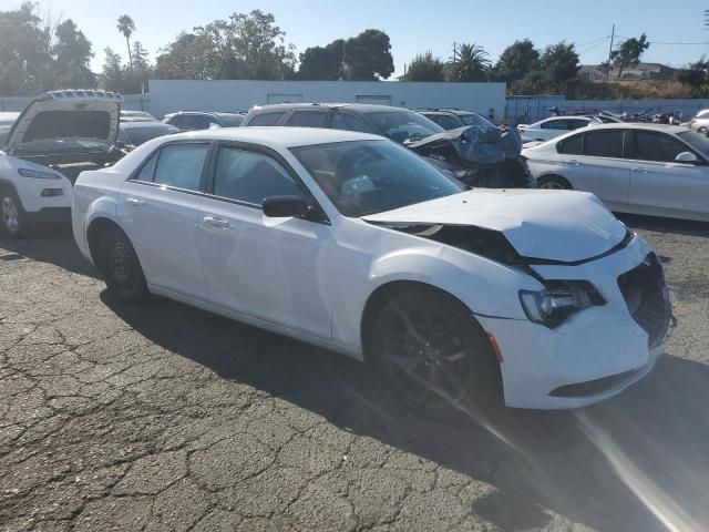 2021 Chrysler 300 Touring