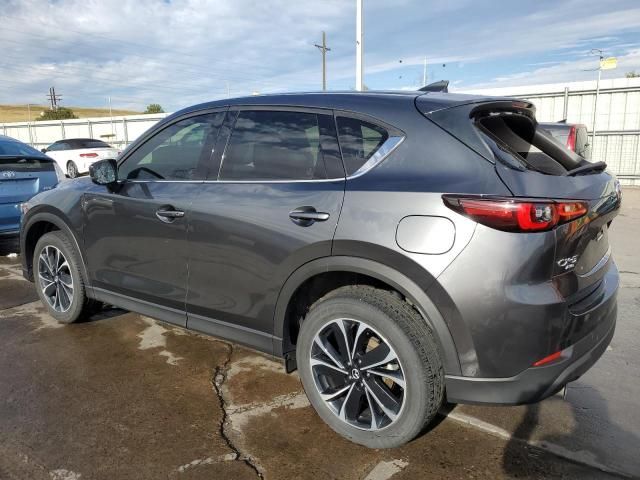 2022 Mazda CX-5 Premium