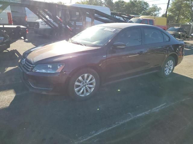 2014 Volkswagen Passat S