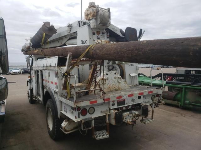 2000 Freightliner Medium Conventional FL80