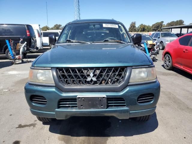 2004 Mitsubishi Montero Sport ES