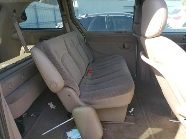 2001 Chrysler Voyager