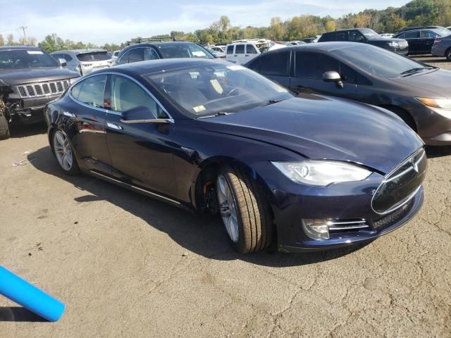 2014 Tesla Model S