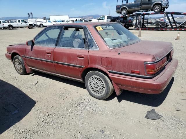 1990 Toyota Camry LE