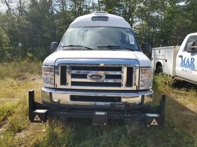 2012 Ford Econoline E350 Super Duty Van