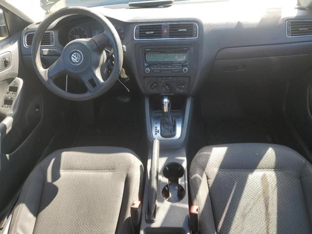 2011 Volkswagen Jetta Base