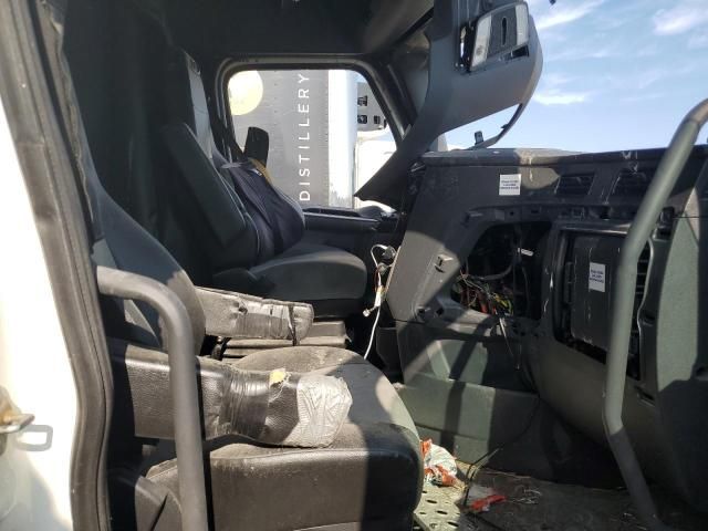 2019 Freightliner Cascadia 126