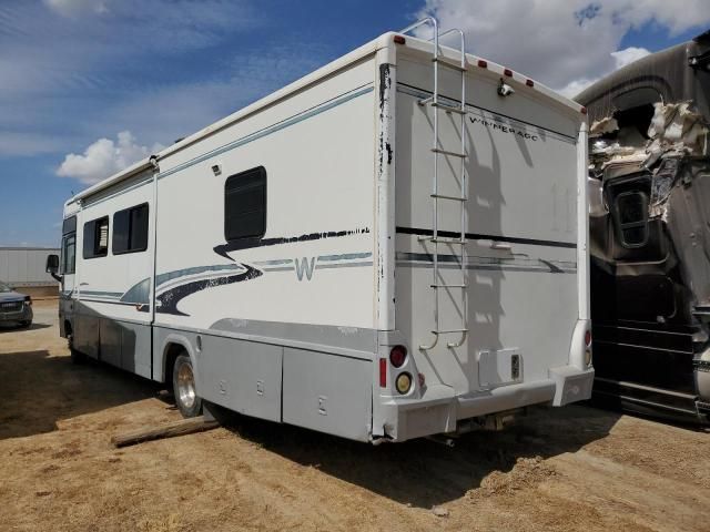 2003 Winnebago Motorhome