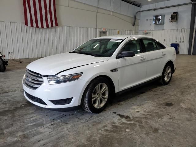 2015 Ford Taurus SE