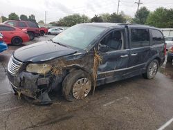 Chrysler Town & Country Touring l Vehiculos salvage en venta: 2014 Chrysler Town & Country Touring L