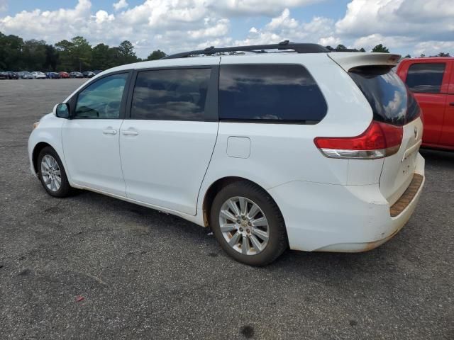 2012 Toyota Sienna LE