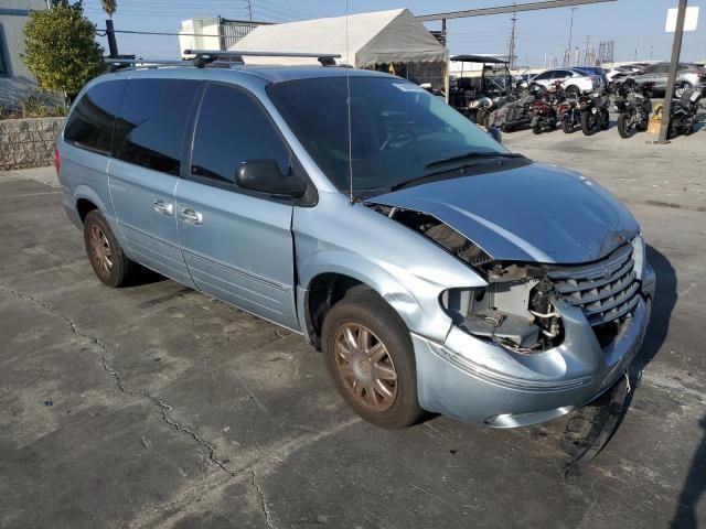 2006 Chrysler Town & Country Limited