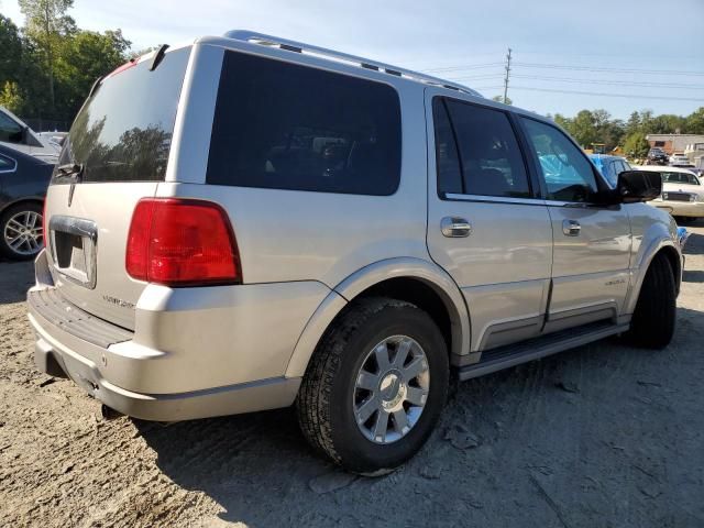 2004 Lincoln Navigator