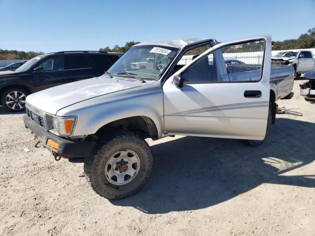 1990 Toyota Pickup 1/2 TON Short Wheelbase DLX