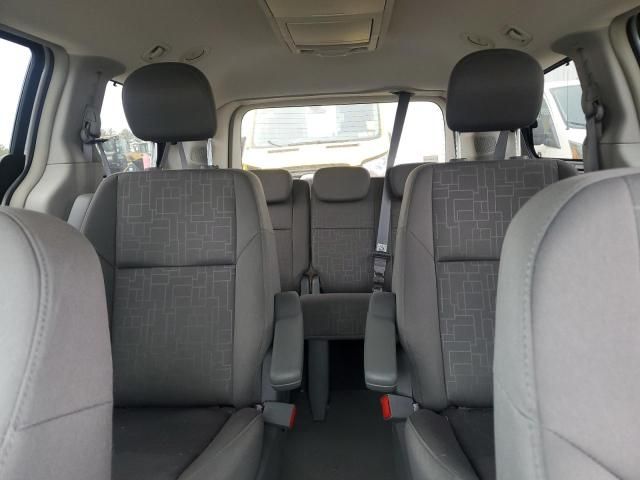 2009 Volkswagen Routan SE