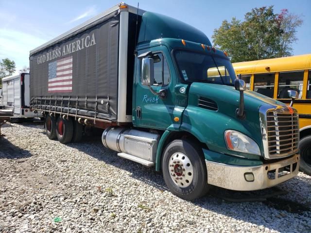 2014 Freightliner Cascadia 113