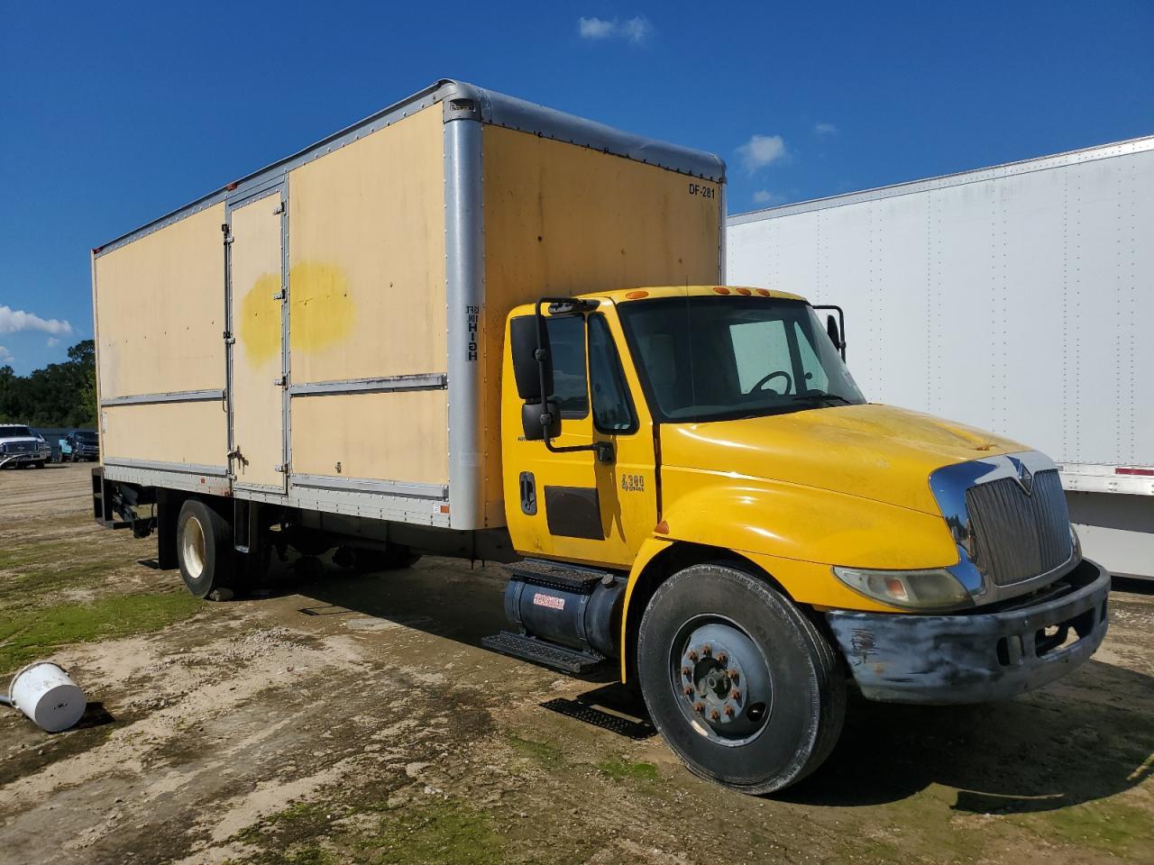 2005 International 4000 4300