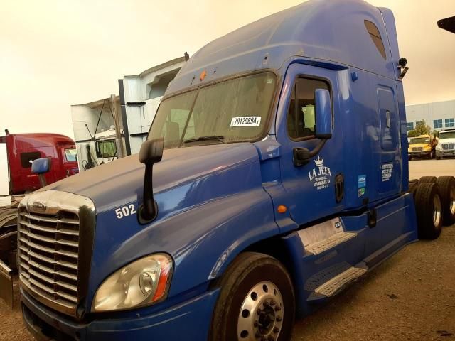 2014 Freightliner Cascadia 125