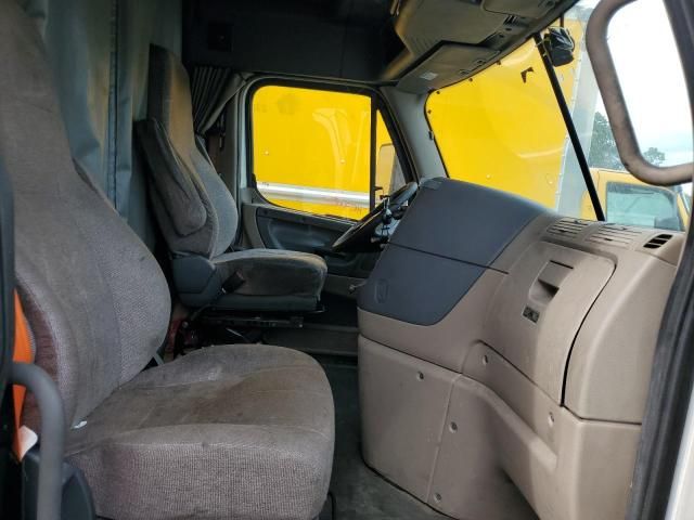 2016 Freightliner Cascadia 125