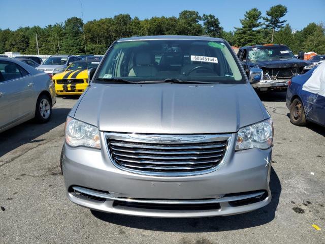 2015 Chrysler Town & Country Touring L