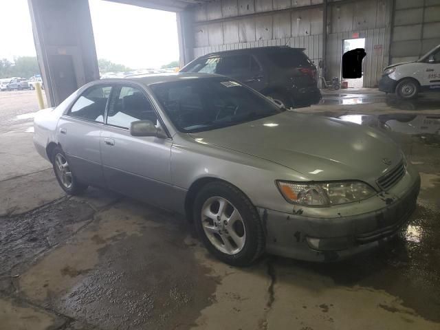 2000 Lexus ES 300