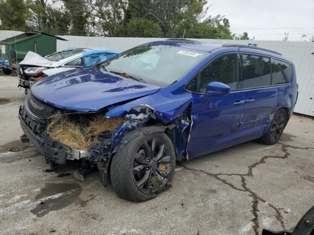 2019 Chrysler Pacifica Touring L Plus